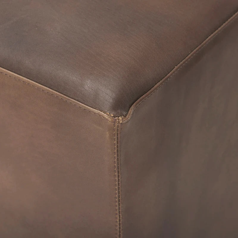 Pouffe carré en cuir véritable noir avec base en métal doré