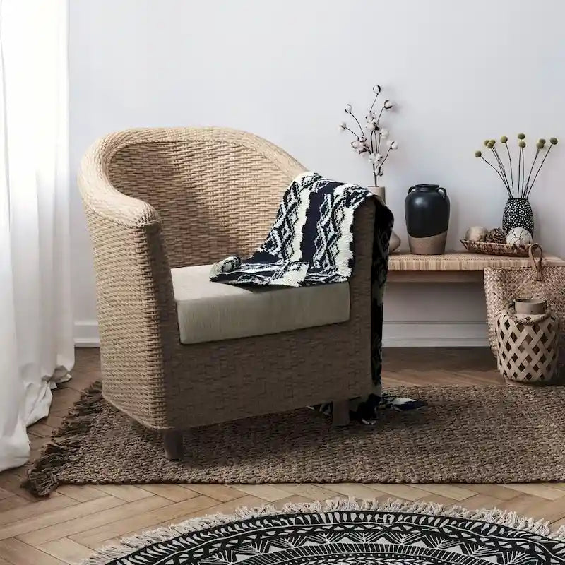 Fauteuil en rotin tressé