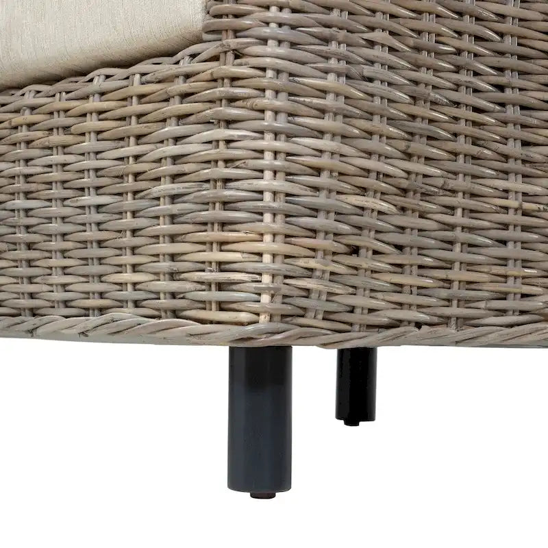 Fauteuil en rotin tressé